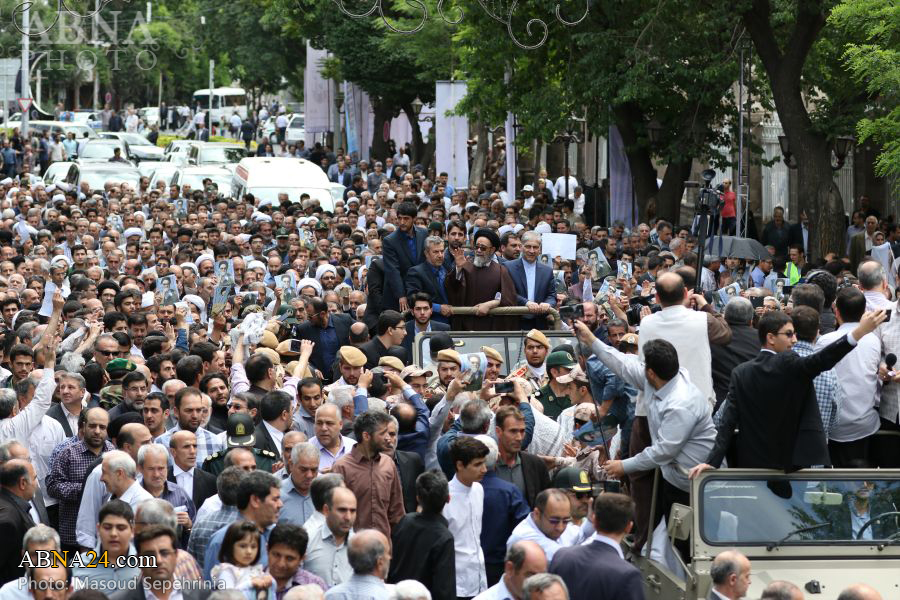 Penyambutan Warga Tabriz atas Imam Jum'at yang Baru