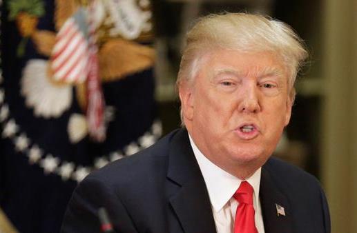ترامب يطلب من المحكمة العليا الأميركية إقرار حظر السفر