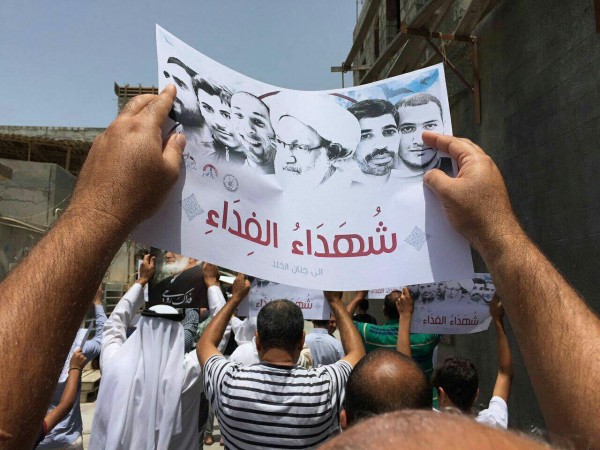الجمعة الأولى من شهر رمضان المبارك تشهد تظاهرات حاشدة تندد بالمجزرة نفذها النظام+(صور)
