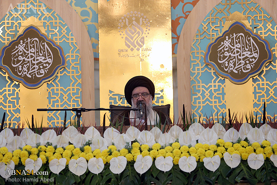 تقرير مصور/ مشاركة علماء الدين الكبار في قم المقدسة بمراسم الذكرى السنوية لرحيل الامام الخميني (ره)
