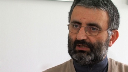 Interview mit Dr. Yavuz Özoguz