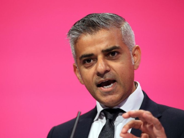 London Tidak Terima Kedatangan Trump