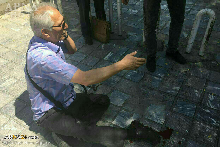 Berita Bergambar: Serangan Pengganas Di Parlimen Iran Dan Makam Imam Khomeini