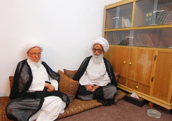 المرجع النجفي يستقبل المرجع إِسحاق الفياض 