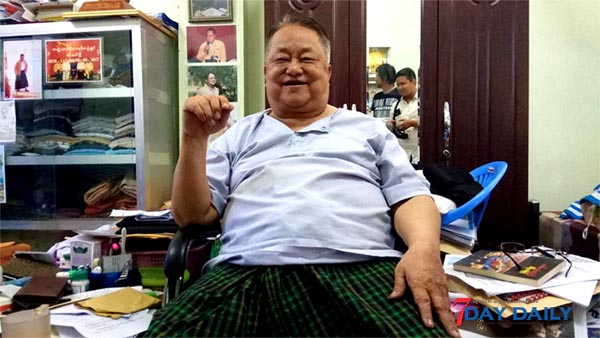 The Voice အယ္ဒီတာခ်ဳပ္ႏွင့္ ေဆာင္းပါးရွင္ကို ႐ံုးပိတ္ရက္၌ ခ်ဳပ္ရက္ ရမန္ယူခဲ့သည့္အေပၚ ဦးဝင္းထိန္ေဝဖန္