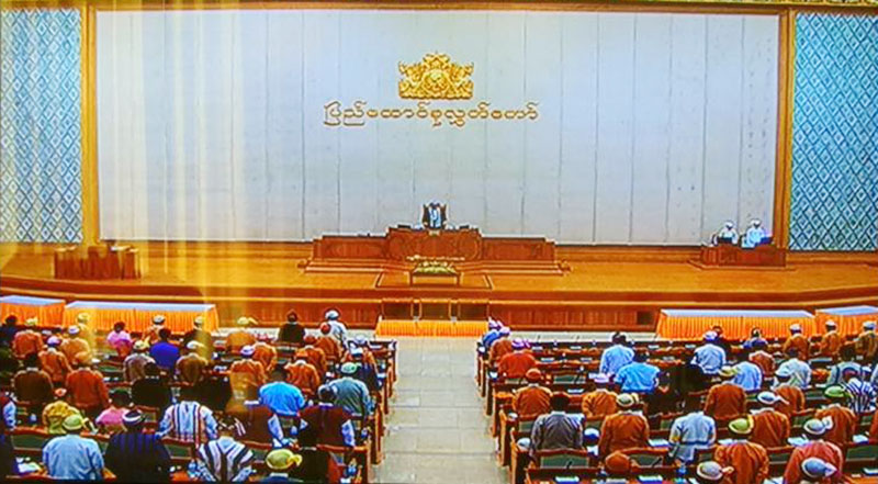 တပ္မေတာ္ေလယာဥ္ပ်က္က်မႈအေပၚ ဝမ္းနည္းေၾကာင္း လႊတ္ေတာ္တြင္ ၂ မိနစ္ၿငိမ္သက္
