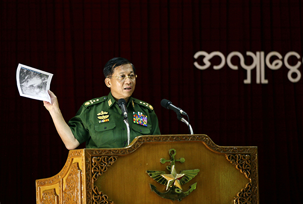 ပ်က္က်ေလယာဥ္မရရေအာင္ရွာမည္ဟု တပ္ခ်ဳပ္ေျပာ တပ္မေတာ္သမိုင္းတြင္ အဆိုးရြားဆံုးပ်က္က်မႈဟု မွတ္ခ်က္ျပဳ