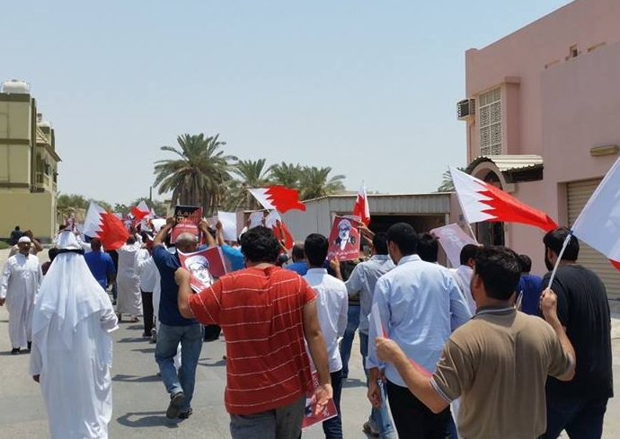 أهالي الدراز يرفضون "وفد الديوانيات": لا عهد لهم بمعاناة أهلنا وعذاباتهم