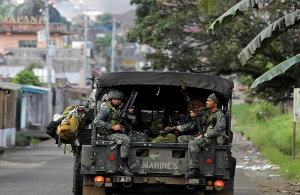Laporan Banyak Mayat Bergelimpangan Di Marawi