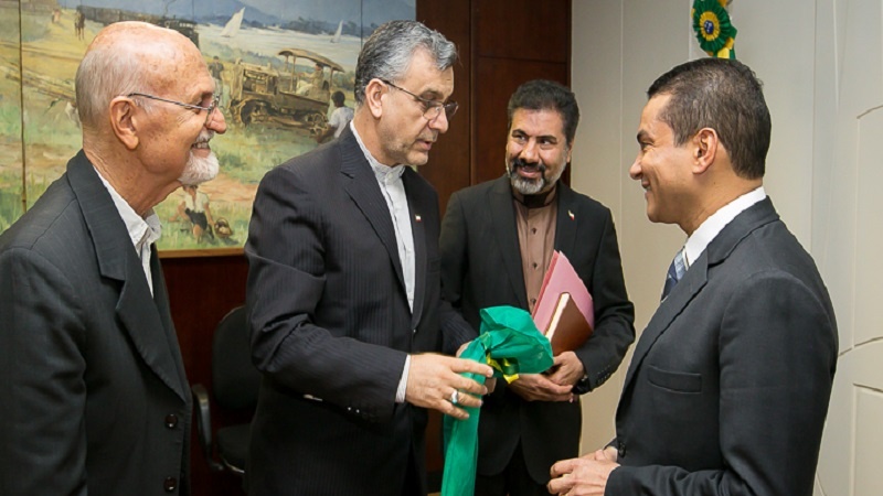 Brasil e Irã discutem avanços na agenda bilateral de comércio