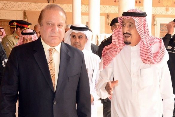 الملك السعودي لنواز شريف: "هل أنت معنا أم مع قطر؟".. هكذا جاءه الرد