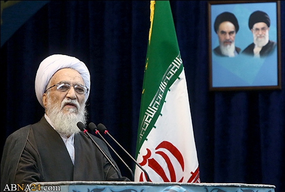 خطيب جمعة طهران : "لا تفاؤل تجاه أمريكا"