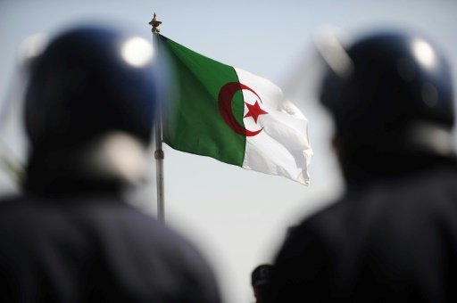 القضاء على إرهابيين و إلقاء القبض على آخرين شرقي الجزائر