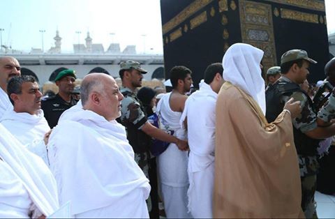 رئيس الوزراء العراقي يؤدي مناسك العمرة ويشيد ببسالة الحشد الشعبي والقوات الأمنية