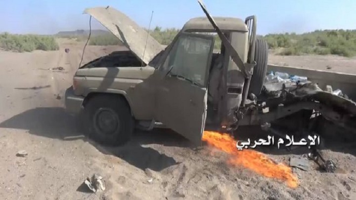 قصف تجمع آليات سعودية وإعطاب طقم وقنص جندي في موقعين بجيزان