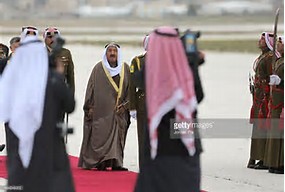 Alitan ng Saudi-Qatar sa pag-aayos ng Hari ng Kuwait 