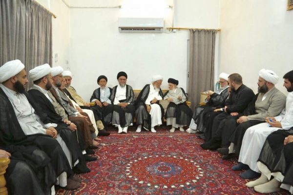 المرجع الحكيم يستقبل المرجع الفياض