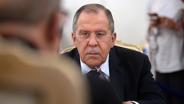 Лавров: Россия ждет от США объяснений по сбитому самолету сирийских войск