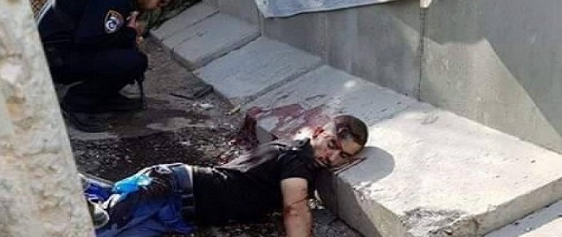 Siyonist Askerler Filistinli Bir Genci Şehit Etti