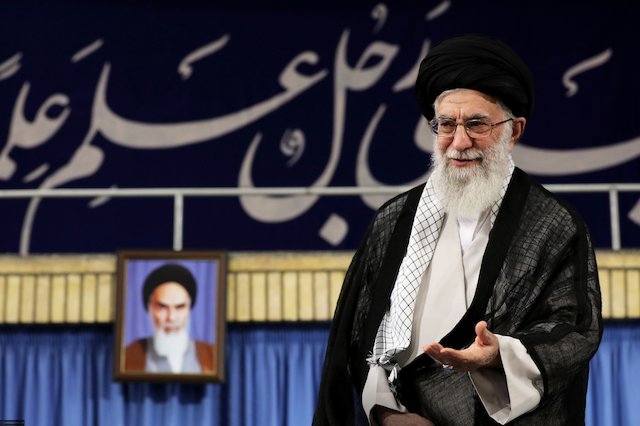 Ayatullah Khamenei Kecam Kenyataan 'Bodoh' Trump