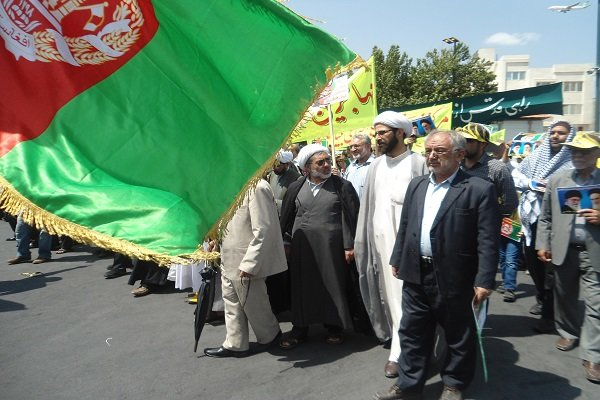 مشہد مقدس میں افغان مہاجرین کی یوم قدس کی ریلی میں شرکت + تصاویر