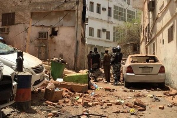 مسجد الحرام پر وہابی دہشت گردوں کا حملہ ناکام + ویڈیو