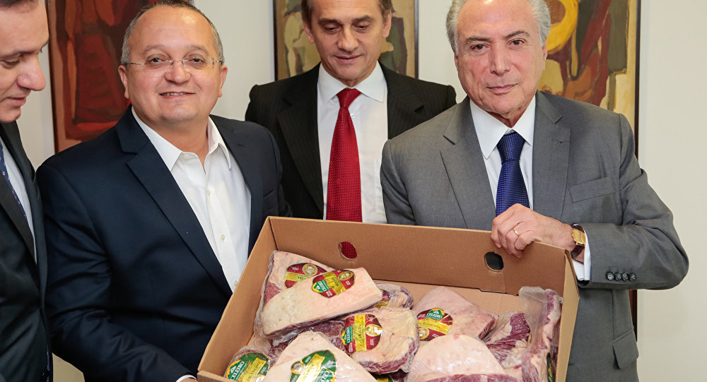 Visita de Temer a Moscou catalisou suspensão de importação de carne brasileira pelos EUA?