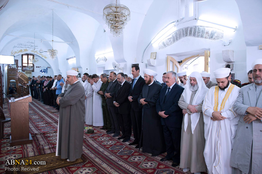 شام کے صدر نے نماز عید فطر جامع مسجد النوری میں ادا کی + تصویر