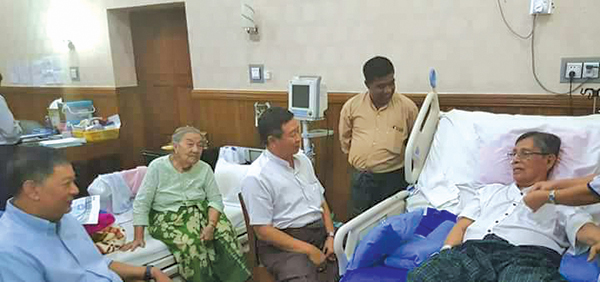 သူရဦးတင္ဦးကို သမၼတ႐ံုးဝန္ႀကီးေဟာင္း ဦးေအာင္မင္း လာေရာက္ၾကည့္႐ႈအားေပး ဇြန္လကုန္တြင္ ေဆး႐ံုမွဆင္းႏိုင္မည္ဟု ခန္႔မွန္း