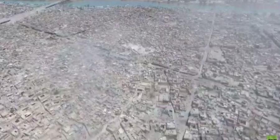 فيديو/ أطلالة المئذنة الحدباء وجامع النوري غرب الموصل من الجو