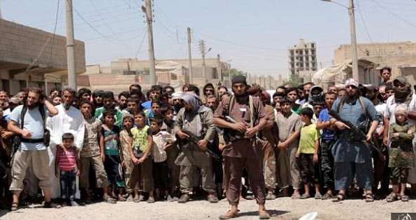 داعش الوحشي يذبح 7 مدنيين ويقطع أجسادهم كالذبائح في كركوك