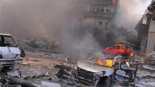 مقتل 10 مدنيين بتفجير سيارة مفخخة في إدلب السورية + (فيديو)