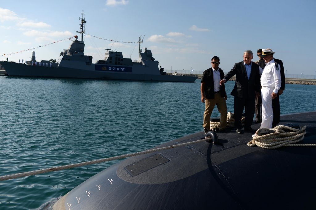 Germany approves Israel submarine deal