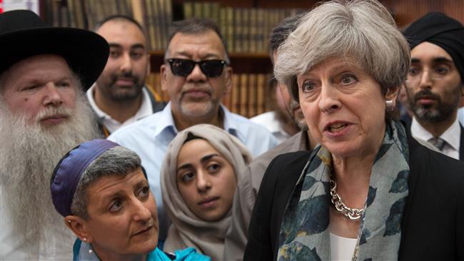UK government urged to mend 'broken relationship' with Muslims