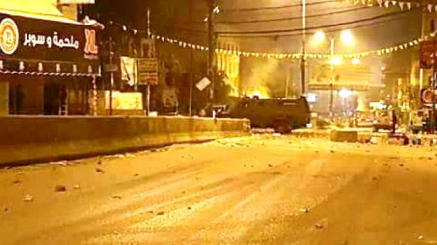 اشتباكات مسلحة بين فلسيطنيين وجنود الاحتلال الاسرائيلي في شمال القدس + (صور)