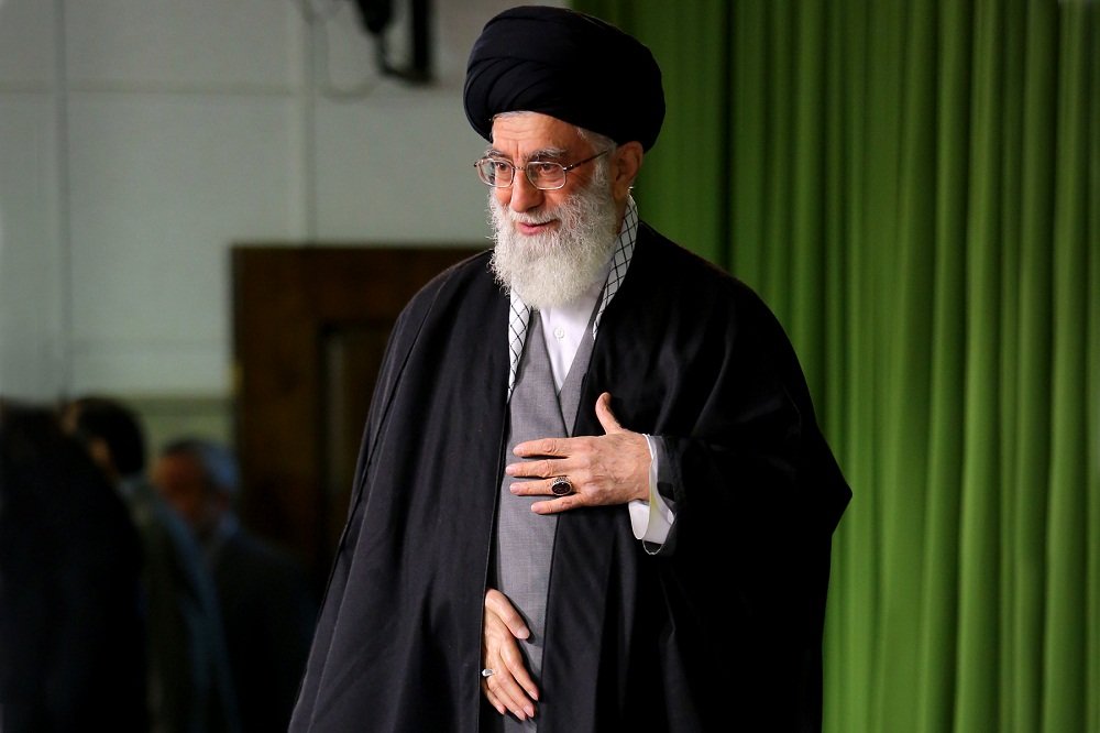 Imam Khamenei lauds IRGC's performance in missile launching