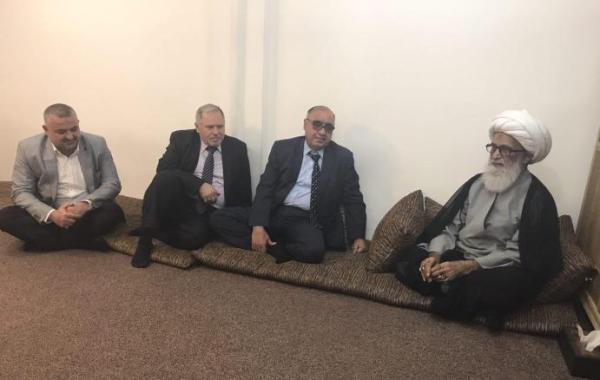 المرجع النجفي : العراق بحاجةٍ إِلى رجال تنفذ القانون دون التأثر بالمنافع الشخصية حمايةً للفقراء من الفاسدين