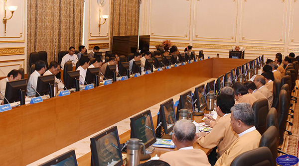 ႏိုင္ငံ့စီးပြားေရးကို ခန္႔မွန္းသည္ထက္ ပိုတိုးတက္ရန္ ေဆာင္ရြက္ရမည္ဟု ေဒၚေအာင္ဆန္းစုၾကည္ေျပာ