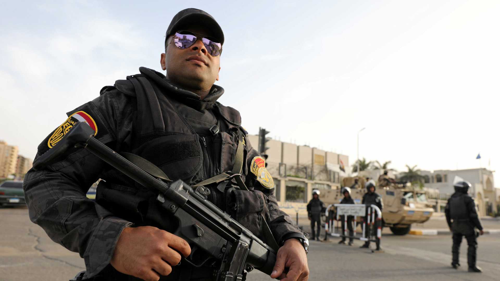 Sobe para 23 número de mortos em atentado no Sinai