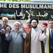 "Marsch der Muslime gegen den Terrorismus" gestartet