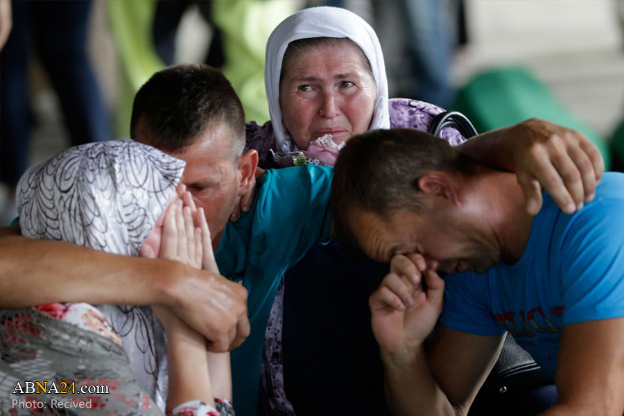 “Realizan el Funeral de 71 Mártires Recién Identificados de la Masacre de Srebrenica”