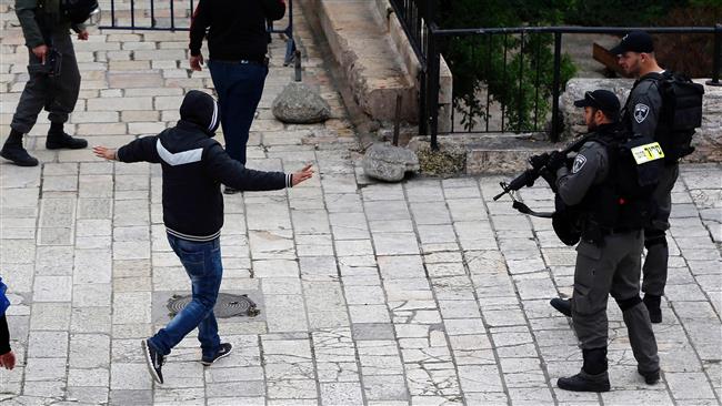 2 Israeli officers, 3 Palestinians killed in incident in Jerusalem Al-Quds / Video