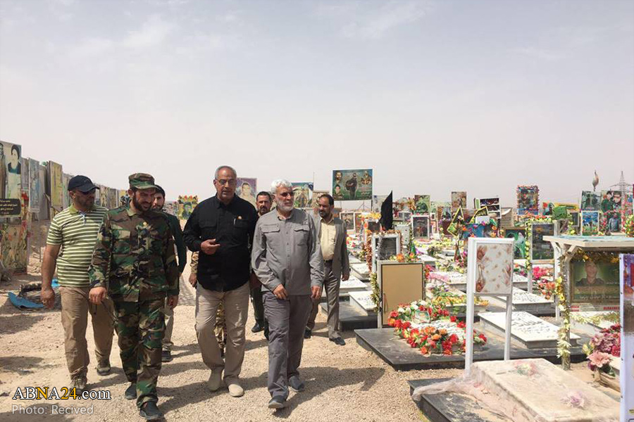 تقرير مصور/ ابو مهدي المهندس يزور مقبرة شهداء الحشد الشعبي في النجف الاشرف