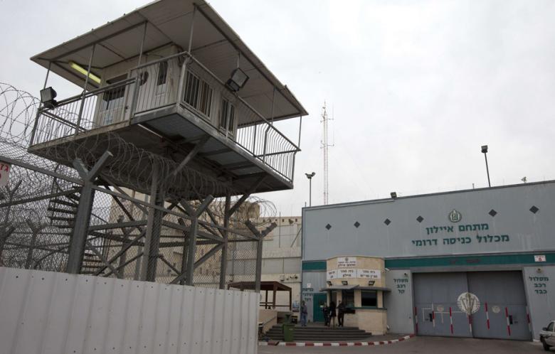 Israeli forces detained 388 Palestinians in June 