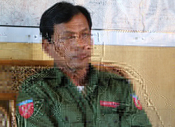 ပုဒ္မ ၁၇(၁)ျဖင့္ ဖမ္းဆီးထားေသာ ABSDF ဗဟိုေကာ္မတီဝင္ ကိုမင္းေဌးကို စြဲခ်က္တင္