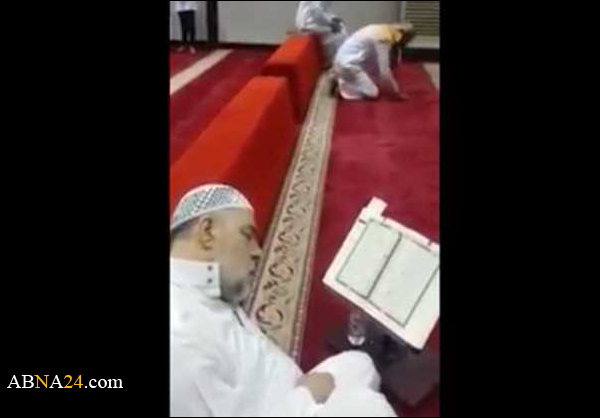 فيديو/ مؤذن سوري يفارق الحياة وهو يقرأ القرآن قبل أذان الفجر بدقائق