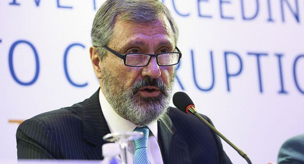 Brasil: Ministro da Justiça anuncia parceria com EUA para rastrear armas ilegais