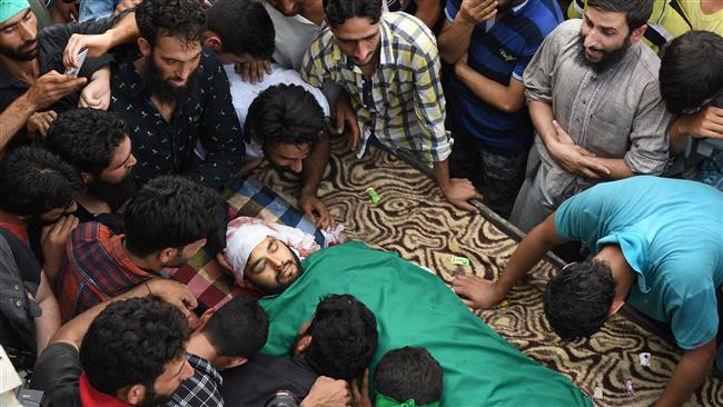 Indian forces kill young Kashmiri man outside mosque