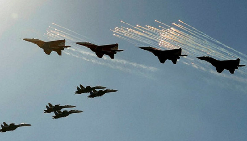 Syrian Air Force destroys ISIS positions in Homs, Raqqa