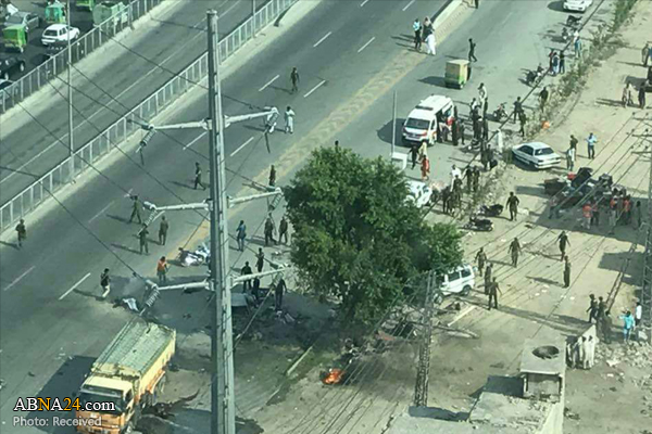 لاہور ارفع کریم ٹاور کے قریب خودکش دھماکہ، 26 افراد جانبحق+ تصاویر